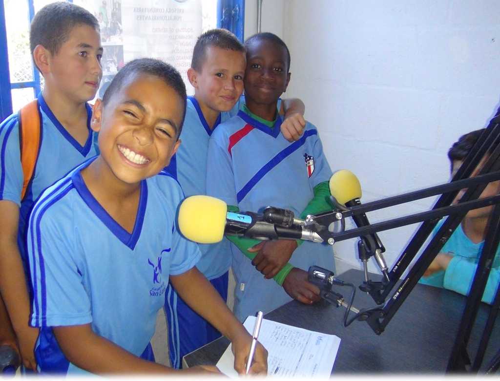 Escuela de Comunicación TIC